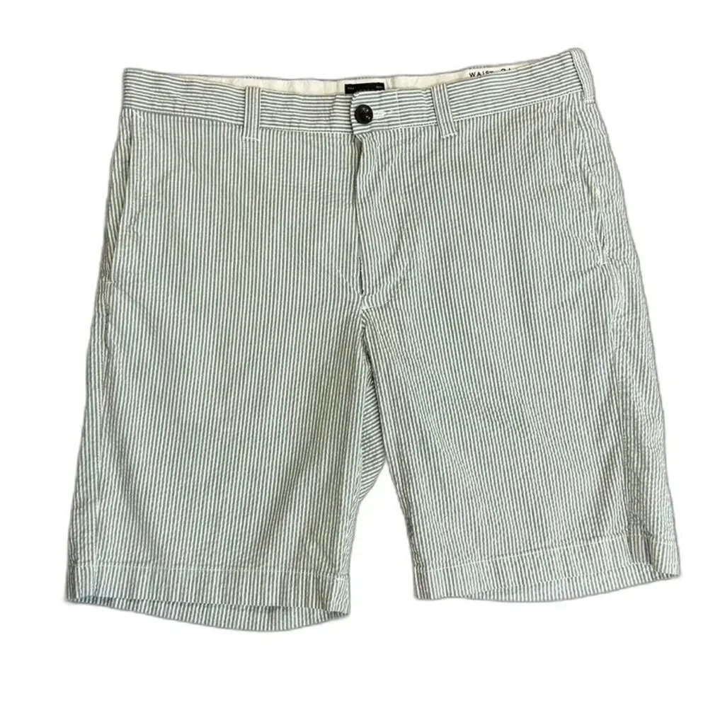J. Crew Men's Green White Pinstripe Seersucker Flat Front PreppyPinst Shorts Siz